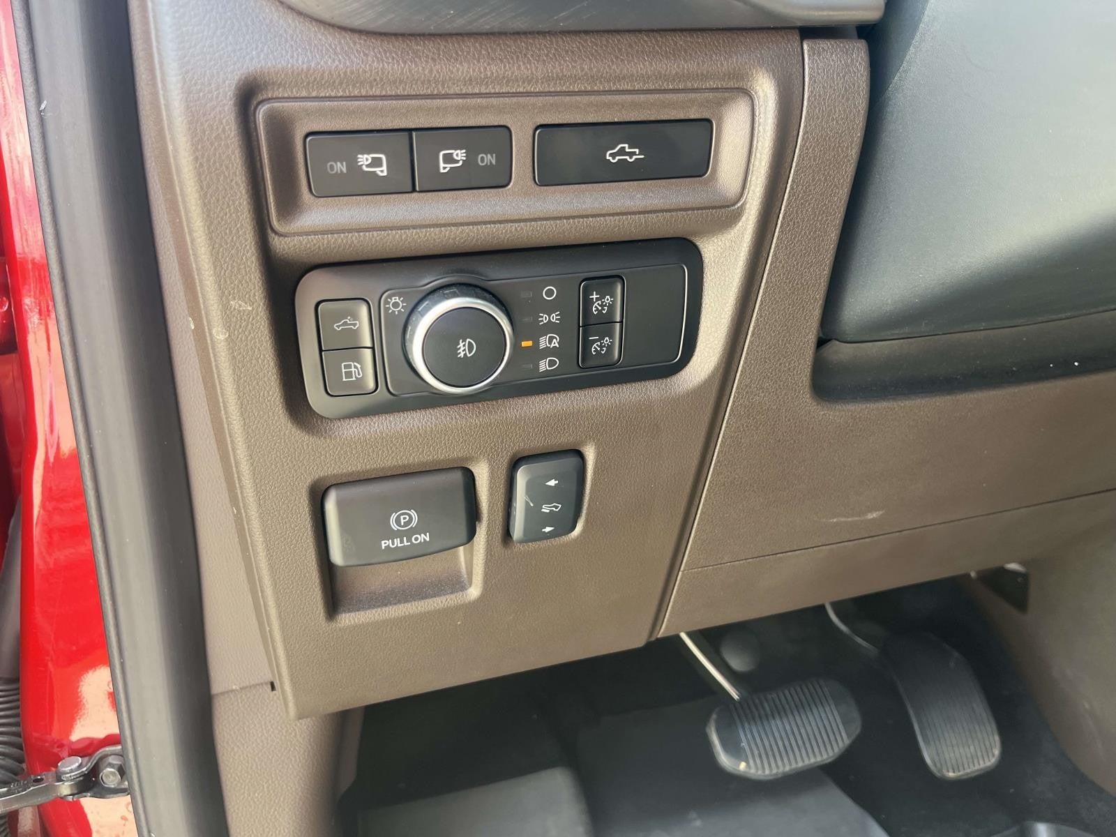 2024 Ford F-150 4WD CREW