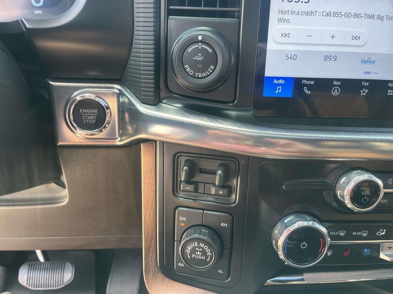 2024 Ford F-150 4WD CREW