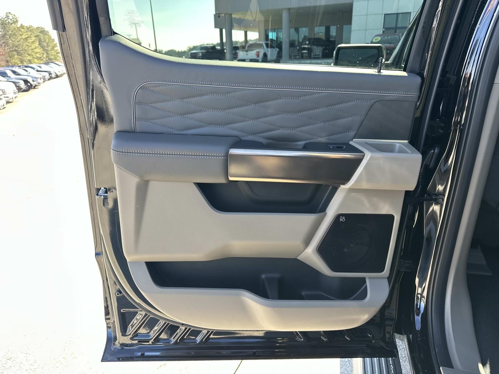 2026 Ford F-150 PLATINUM 4WD SUPERCREW 5.