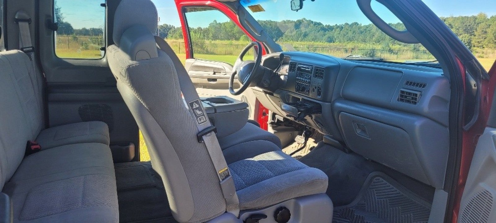 2004 Ford Super Duty F-250 SUPERCAB 142 XLT 4WD