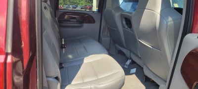 2006 Ford Super Duty F-350 SRW Lariat