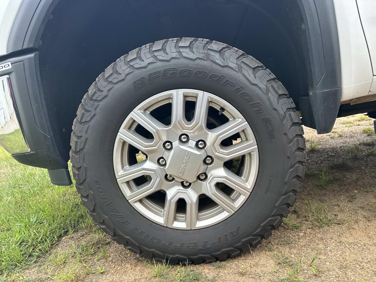 2024 GMC Sierra 2500HD 4WD CREW CAB 159 PRO