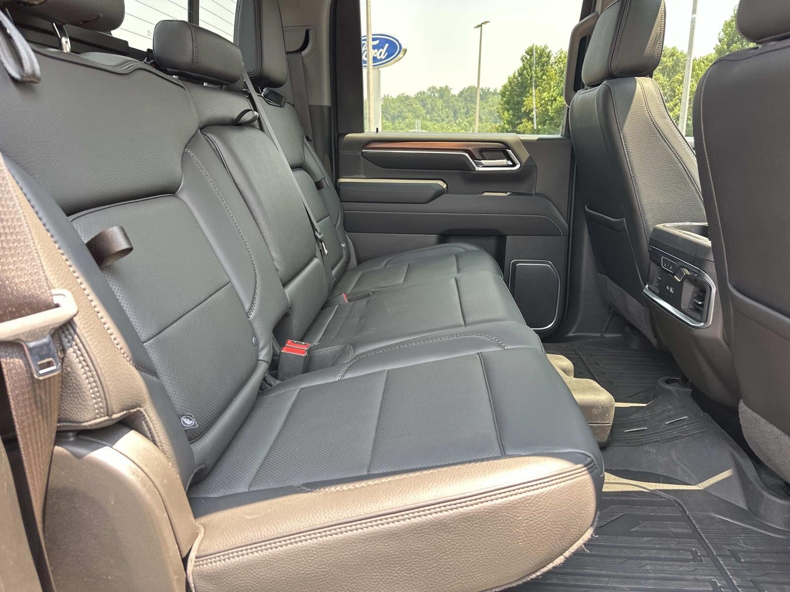 2024 GMC Sierra 2500HD 4WD CREW CAB 159 DENALI