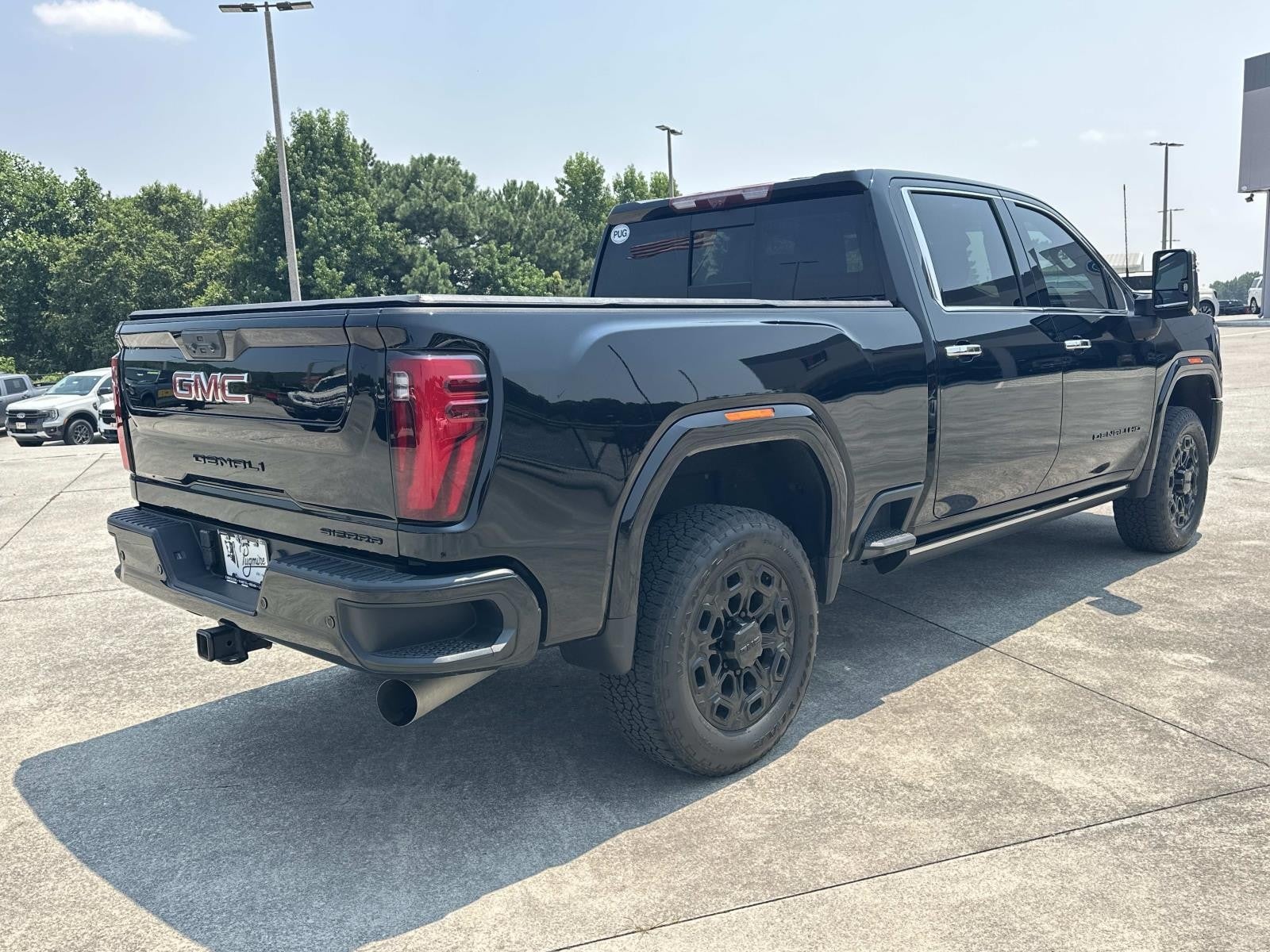 2024 GMC Sierra 2500HD 4WD CREW CAB 159 DENALI
