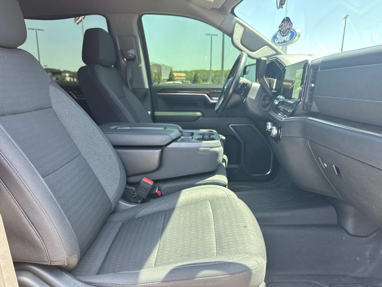 2022 GMC Sierra 1500 4WD CREW CAB 147 ELEVATI