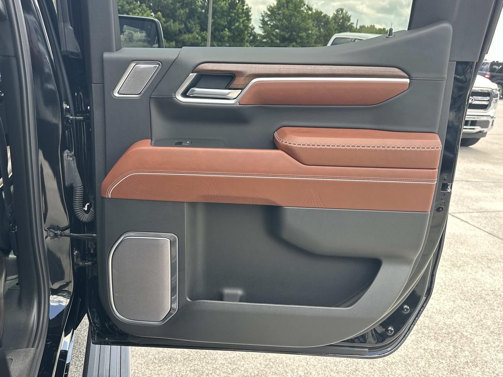 2025 GMC Sierra 1500 CREW