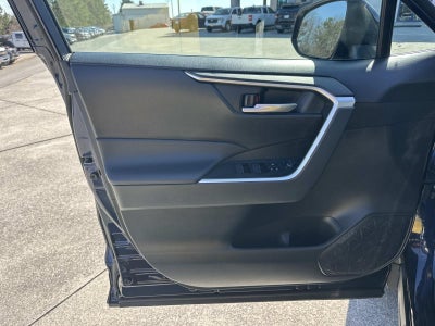 2023 Toyota RAV4 XLE FWD