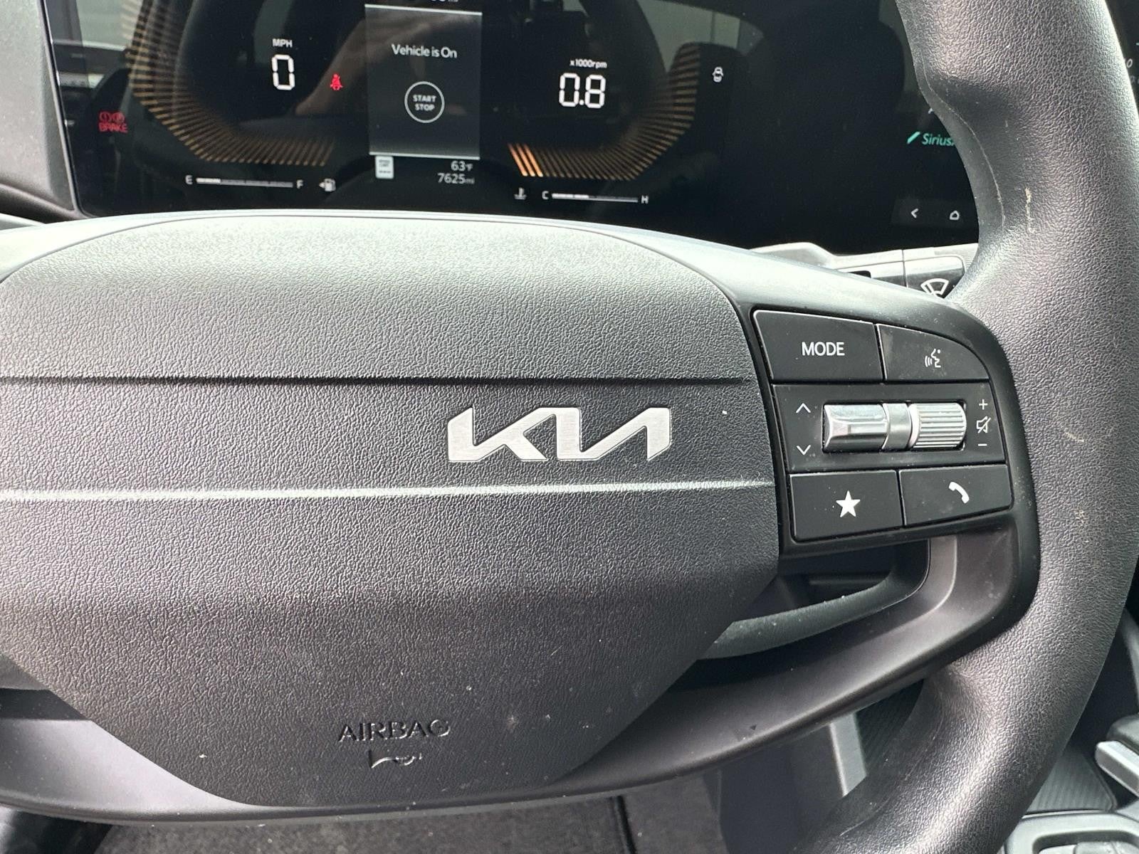 2025 Kia K4 LX