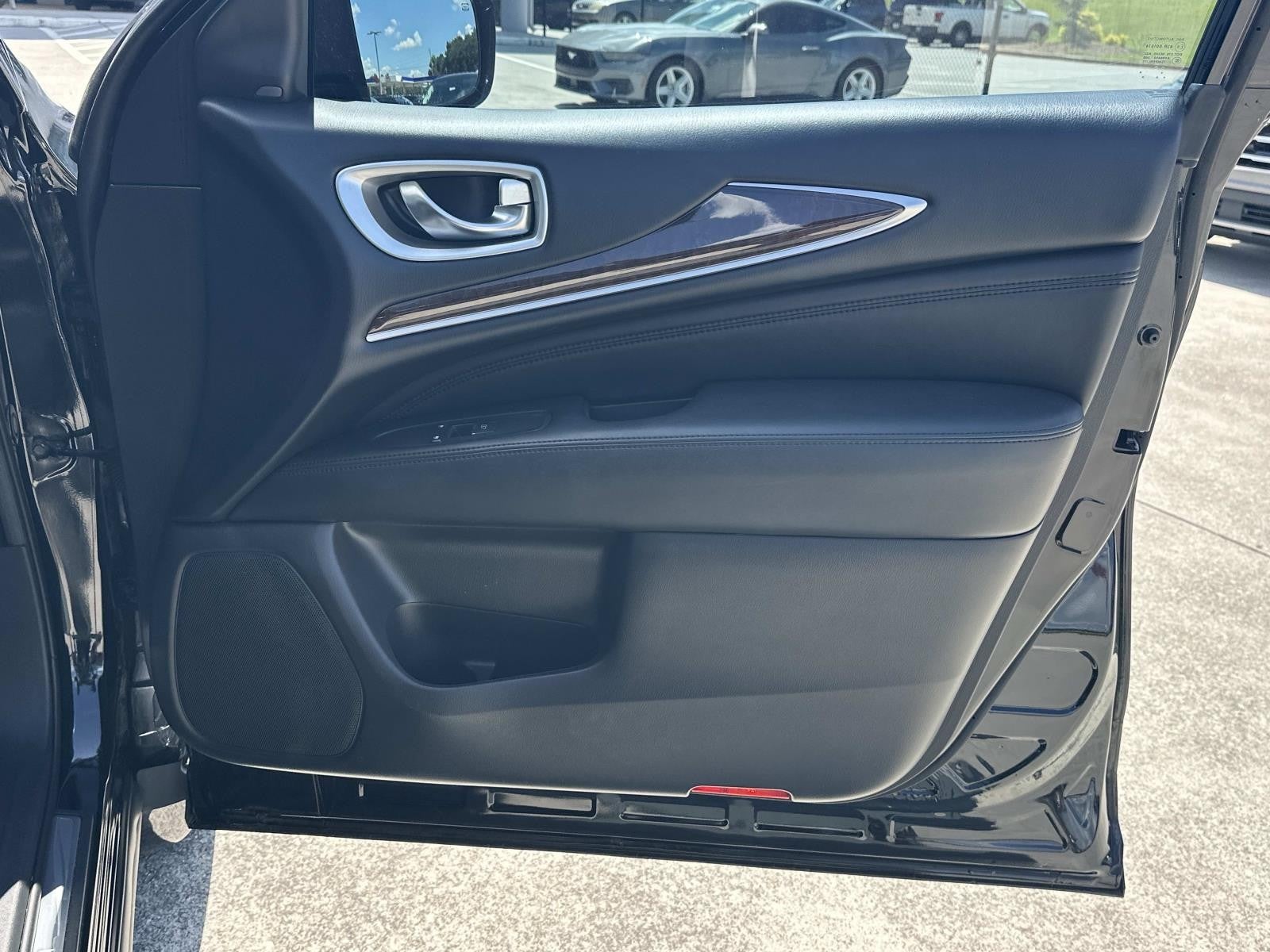2014 INFINITI QX60 SUV
