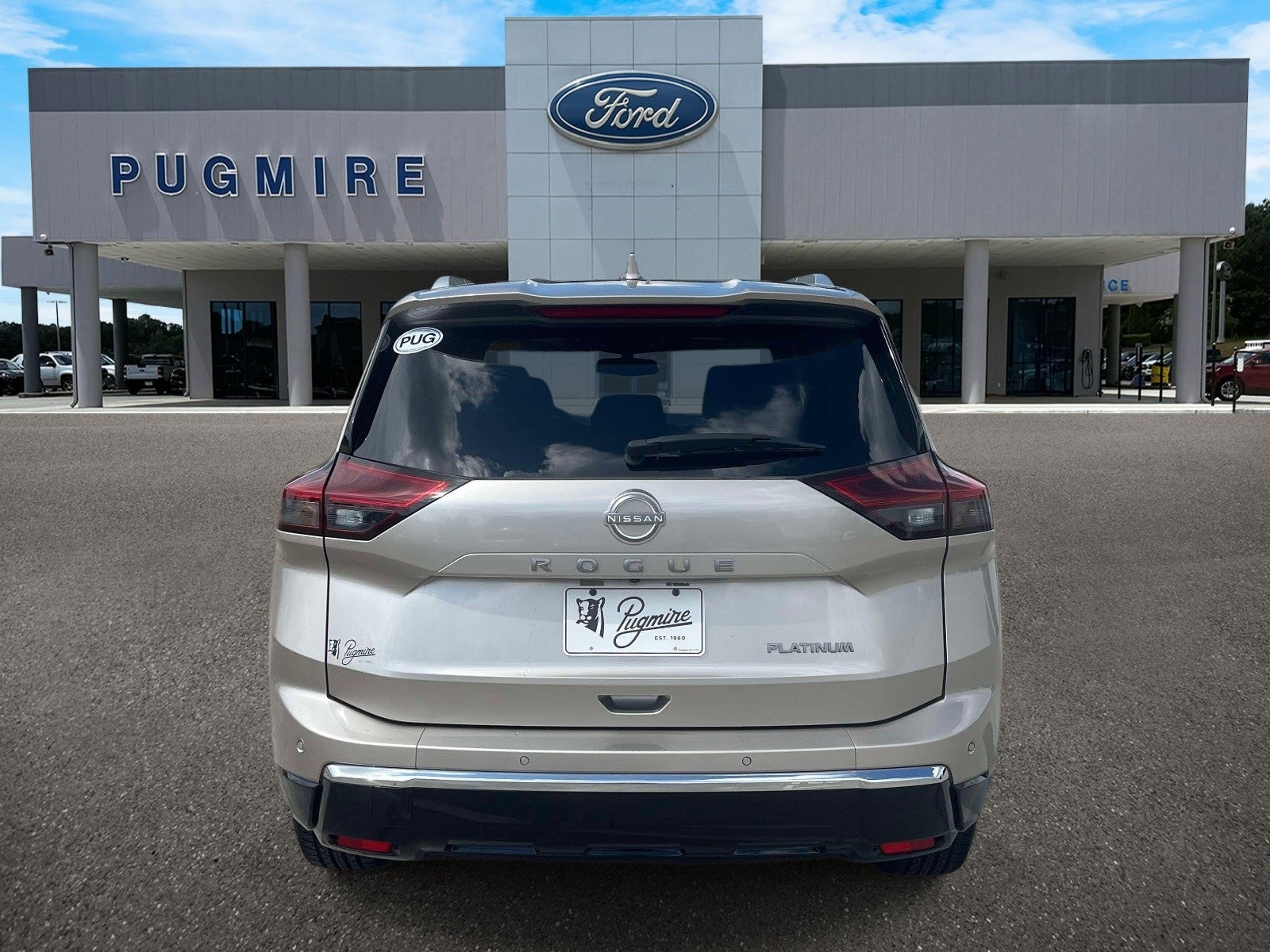 2025 Nissan Rogue PLATINUM