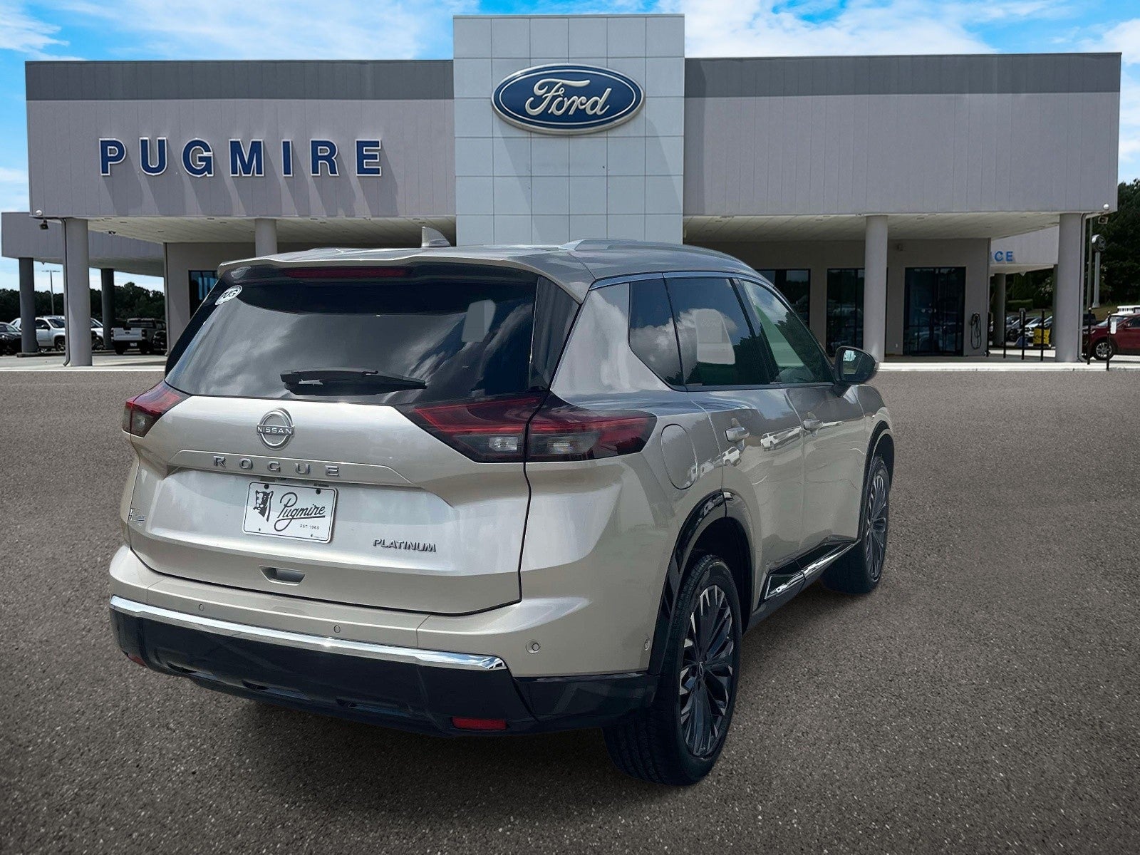 2025 Nissan Rogue PLATINUM